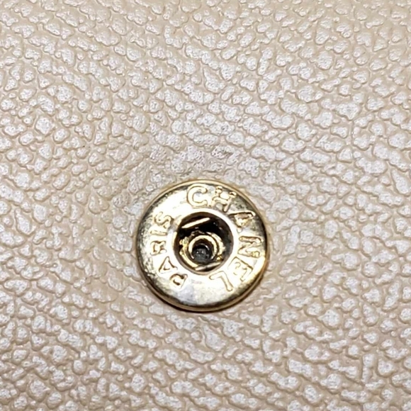 Chanel Beige Caviar Leather CC Logo Trifold Wallet Made in Italy - Picture 13 of 16